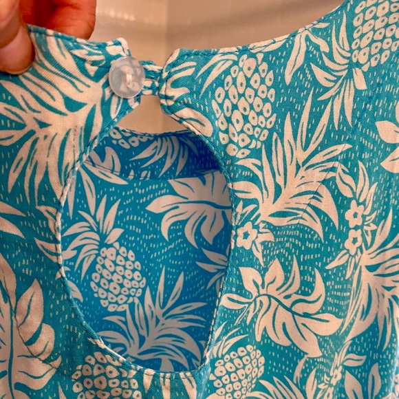 Island Beach Lifestyle Apparel Coverup - Picture 3 of 5